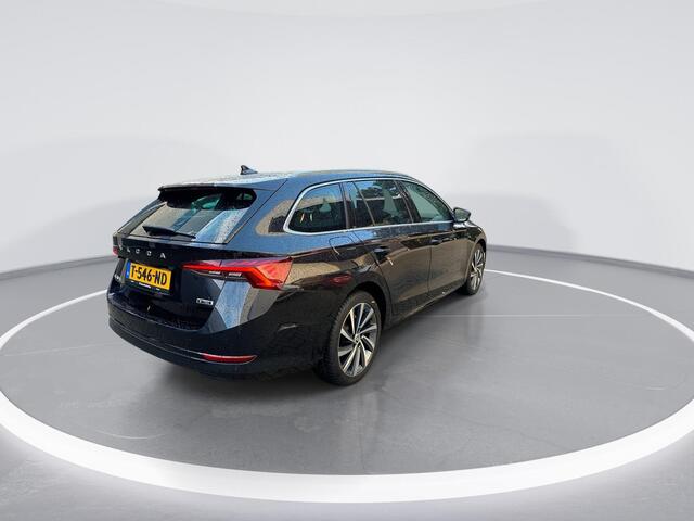 Skoda OCTAVIA Combi 1.5 e-TSI 150pk DSG Business Edition Plus · Apple/Android Car Play · Navigatie · Elek. Trekhaak · P-Sensoren · Elek. bestuurdersstoel · Elek. Achterklep · 18'' Inch · Garantie t/m 27-07-2027 of 100.000km