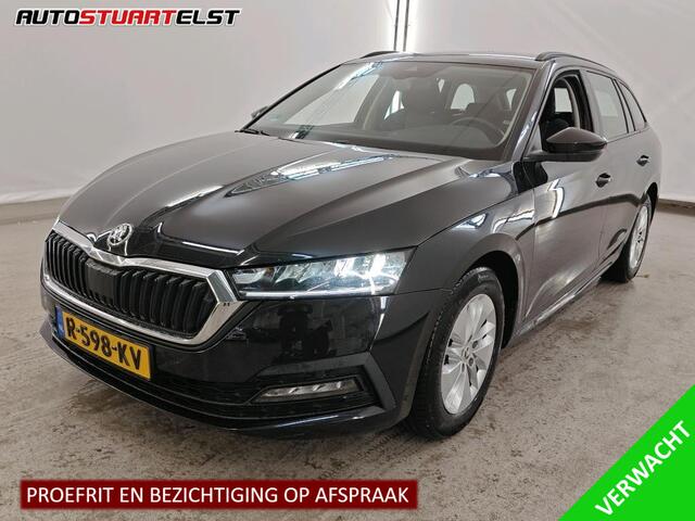 Skoda OCTAVIA Combi 1.0 Business Edition 1e Eigenaar | NL-Auto | Volledig Onderh. | BTW | Stoelverwarming | Camera | Navi | Elek Klep | Cruise | Full-Led | Keyless | DAB | PDC |