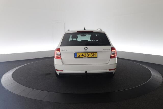 Skoda OCTAVIA Combi 1.0 TSI Greentech Business Edition