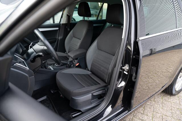 Skoda OCTAVIA Combi 1.0 TSI Greentech Business Edition | Navi | Apple CarPlay | Stoelverw. | Cruise | Clima |