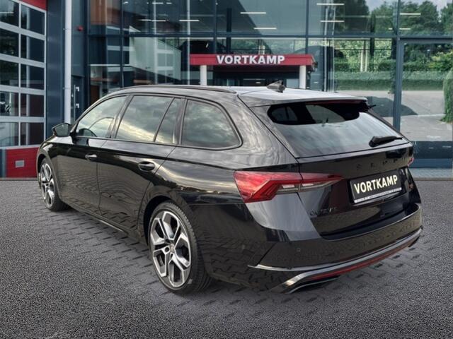 Skoda OCTAVIA 2.0 TDI DSG RS 4X4 PANO-DAK/TREKHAAK/CAMERA/CANTON/NAVI/ACC/MEMORY