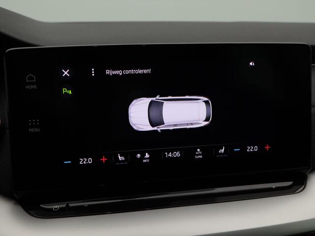 Skoda OCTAVIA Combi 1.0 e-TSI Business Edition Plus 110 Pk Automaat | Digitaal Dashboard | Adaptive Cruise | Trekhaak | CarPlay | Parkeersensoren | Navigatiesysteem| LED | 17 Inch | 57.051 Km