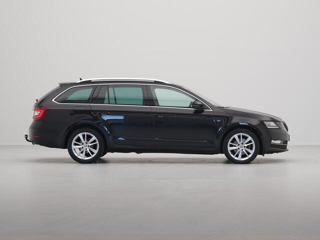 Skoda OCTAVIA Combi 1.5 TSI 150pk DSG Greentech Business Edition Plus Navigatie Stoelverwarming Canton Clima