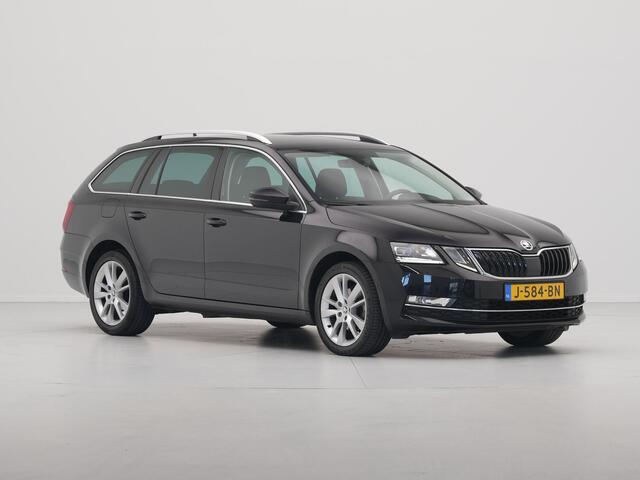 Skoda OCTAVIA Combi 1.5 TSI 150pk DSG Greentech Business Edition Plus Navigatie Stoelverwarming Canton Clima