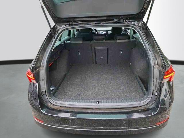 Skoda OCTAVIA Combi 1.4 TSI iV 204pk PHEV Business Edition / Camera / Smart Link / 18 inch l.m. / Wordt Verwacht