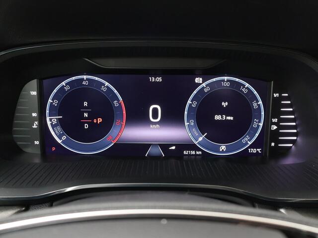 Skoda OCTAVIA Combi 1.5 e-TSI Business Edition | 150 PK | Automaat | Trekhaak wegklapbaar | LED verlichting |