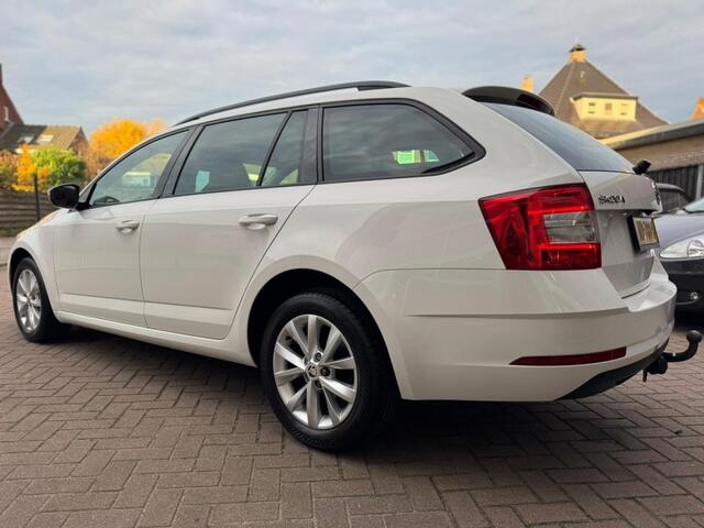 Skoda OCTAVIA COMBI 1.0 TSI 115PK GREENTECH AMBITION BUSINESS AUT./ NAVI / CAMERA / CRUISE