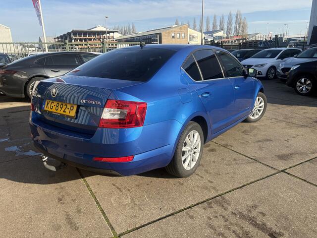 Skoda OCTAVIA 1.0 TSI Greentech Ambition Business