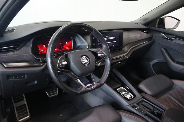 Skoda OCTAVIA 1.4 TSI RS iV Plug-in 245PK | Panorama | Schaalstoelen