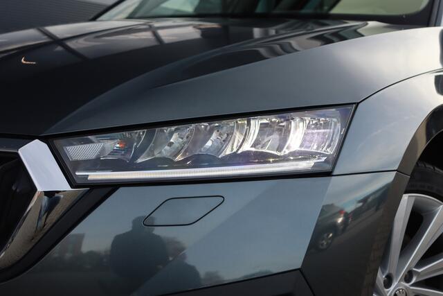 Skoda OCTAVIA Combi 1.4 TSI iV PHEV Business Edition Plus | Trekhaak | ACC | Camera |