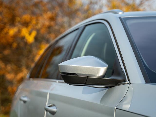 Skoda OCTAVIA Combi 1.4 TSI iV PHEV Business Edition Plus // panoramadak