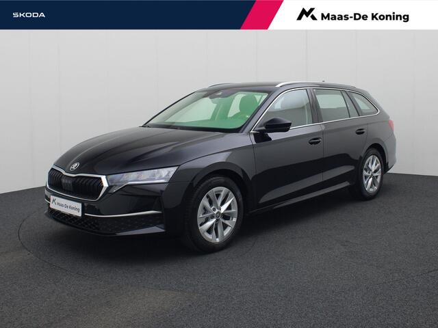 Skoda OCTAVIA Combi 1.5eTSI/150PK MHEV Selection DSG · Camera + Parkeersensoren · Stoel-/stuurverwarming · Trekhaak · Garantie tot januari 2027