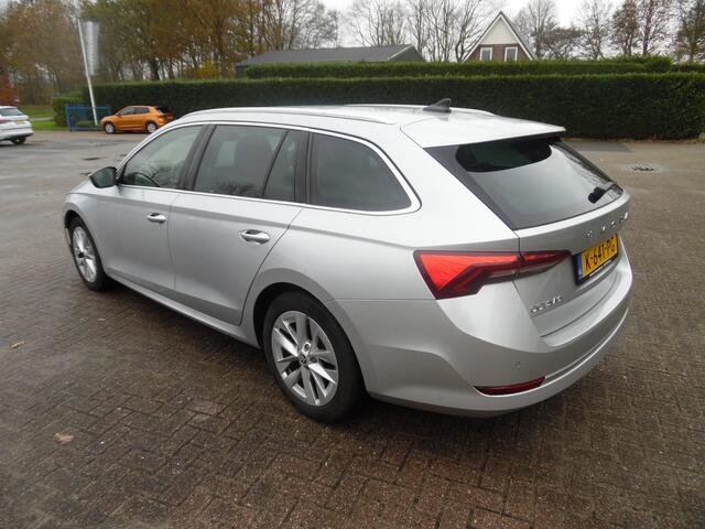 Skoda OCTAVIA Combi 1.0 TSI Style
