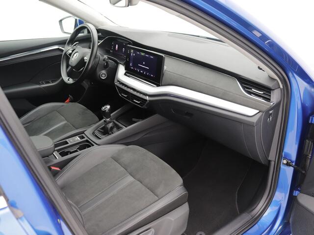 Skoda OCTAVIA Combi 1.5 TSI First Edition NW-TYPE 150pk. Luxe Int.