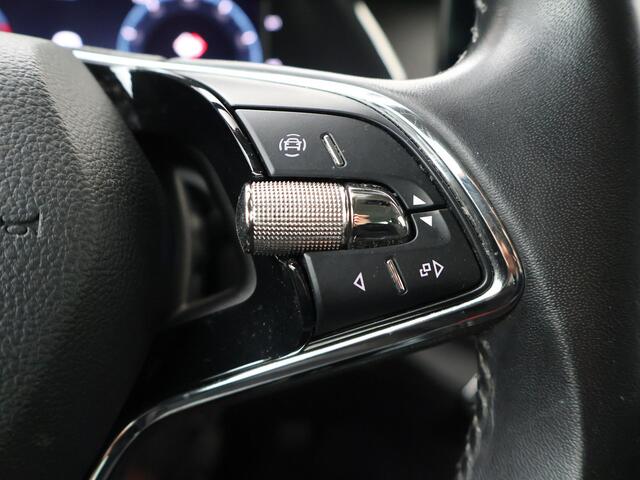 Skoda OCTAVIA Combi 1.0 TSI Business Edition | 110 PK | LED verlichting | Navigatiesysteem | Climate control |