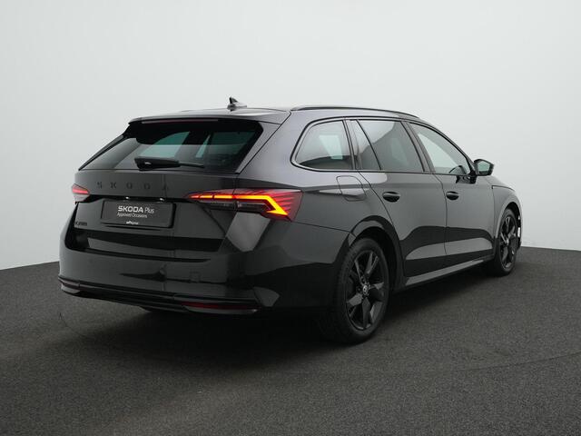 Skoda OCTAVIA 1.5 TSI MHEV 150 pk DSG Sportline | Trekhaak | Matrix LED | Stoel-/achterbankverwarming | Achteruitrijcamera