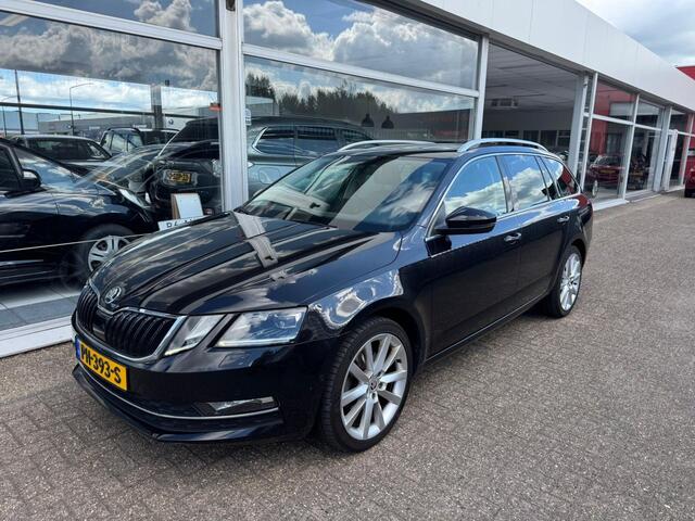 Skoda OCTAVIA Combi 1.0 TSI Greentech Style Business | 2e eigenaar | Automaat | Panoramadak | Cruise control | Navigatie | Airco | Trekhaak | ParkPilot | APK tot 06-07-2026 | NAP |