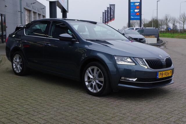 Skoda OCTAVIA 1.0 TSI 115 PK Greentech Style Business, Climate Control, Stoelverwarming,