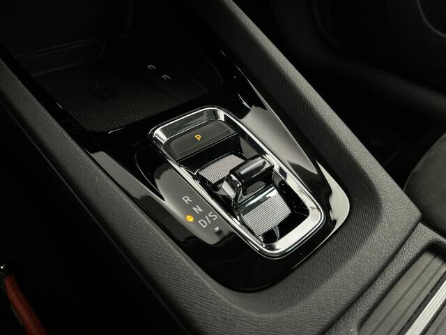 Skoda OCTAVIA Combi 1.4 TSI PHEV Business Plus Pano-dak/Memory/Canton-Audio