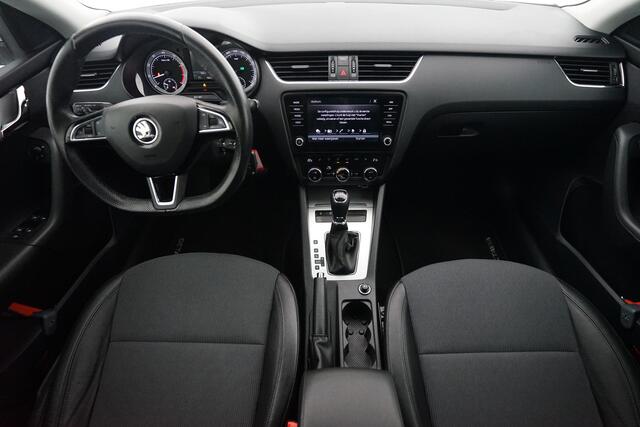 Skoda OCTAVIA Combi 1.5 TSI Greentech Business Edition