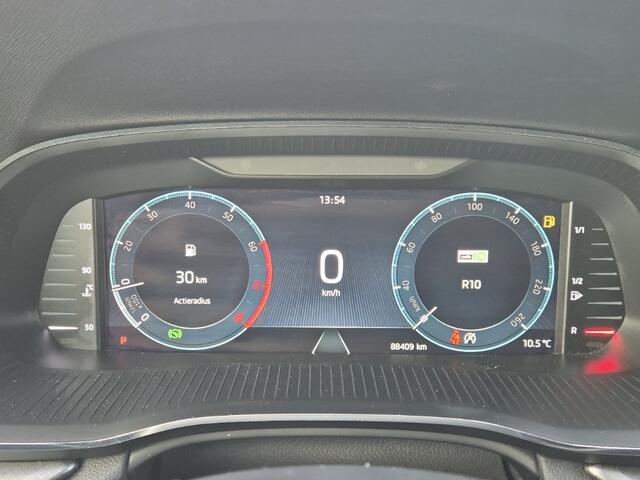 Skoda OCTAVIA Combi 1.0 e-TSI Business Edition | Carplay Navigatie | ACC | Climate | 12 mnd BOVAG garantie | Whatsapp 06-53188999