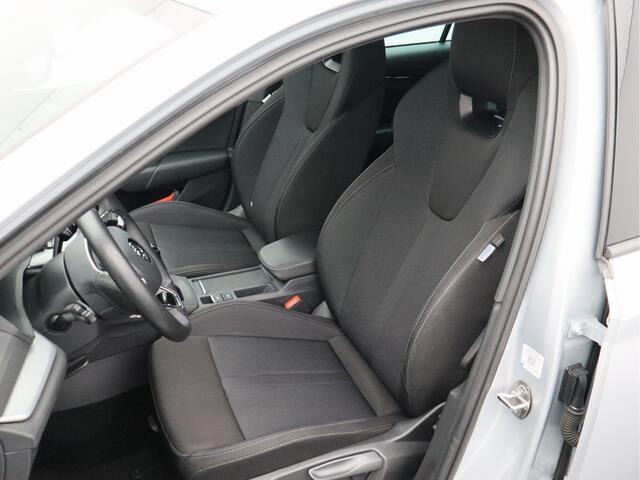 Skoda OCTAVIA Combi 1.0 TSI Sport Business/ lage km/ zeer mooi!