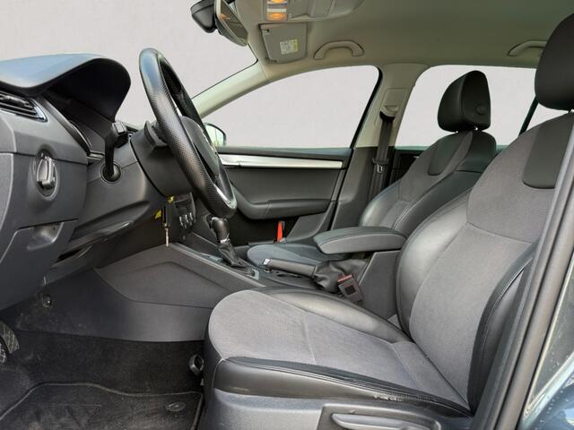 Skoda OCTAVIA Combi 1.5 TSI Business Edition | trekhaak