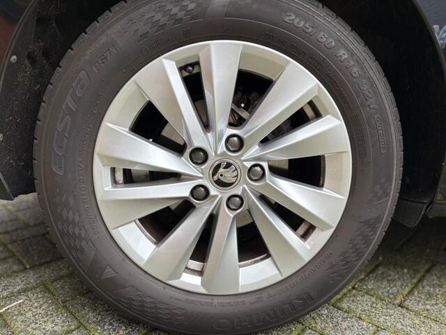 Skoda OCTAVIA Combi 1.5 TSI 150pk MY2025 Aut ACC Camera Trekhaak BTW