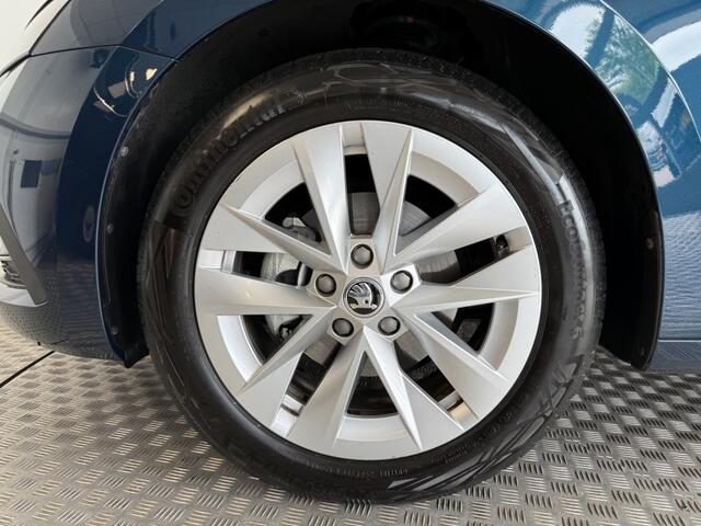 Skoda OCTAVIA 1.0 TSI Style Apple/Android, Stoelverwarming