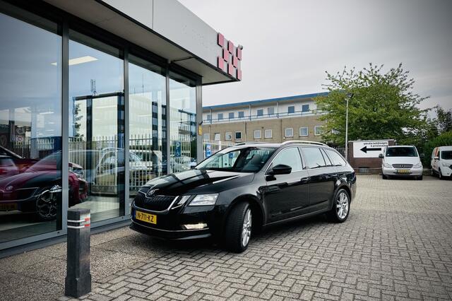 Skoda OCTAVIA Combi 1.0 TSI Grt Amb. Bns | TREKHAAK | LED | STOELVERWARMING