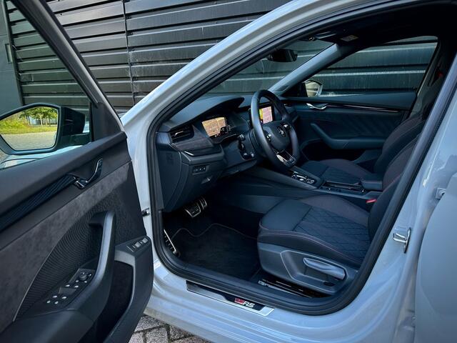 Skoda OCTAVIA Combi 1.4 TSI RS iV 245PK! HUD|VIRTUAL|ACC|DCC|CAMERA|BLINDSPOT