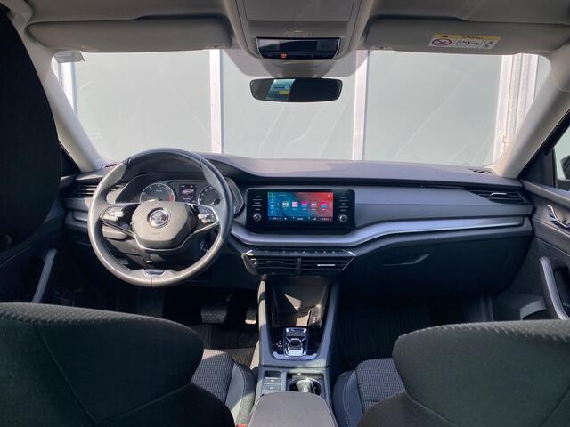 Skoda OCTAVIA Combi 1.5 e-TSI 150pk DSG Business Edition | Camera | 18"Lmv