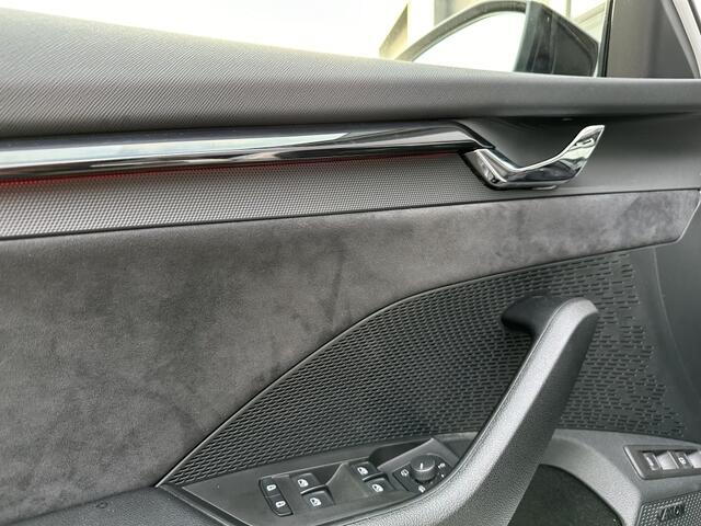 Skoda OCTAVIA Combi 1.4 TSI RS iV 245pk FULL PANO ACC ECC CAMERA NAVI PDC