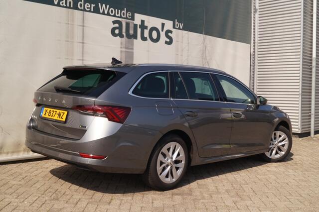 Skoda OCTAVIA Combi 1.0 TSI 110pk DSG Business Edition Plus -NAVI-ECC-DIGI-