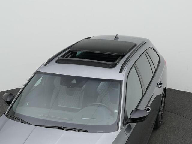 Skoda OCTAVIA 1.5 TSI MHEV 150 pk DSG Sportline | Panoramadak | Trekhaak | Head-up display | 360 camera | Matrix LED