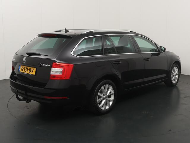 Skoda OCTAVIA Combi 1.0 TSI 116pk Greentech Ambition Business | Trekhaak | Climate control | Cruise control | Apple carplay | Android auto