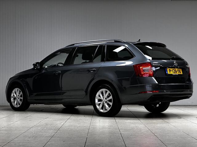Skoda OCTAVIA Combi 1.0 TSI Greentech Ambition Business/ Stoelverw./ Navi/ Apple + Android/ Clima/ Cruise/ Elek. pakket/ Isofix/ Bluetooth/ Armsteun/ Multi. LEDER. Stuur/ 16'' LMV/ Mistl./ PDC V+A/ Extra getint glas.