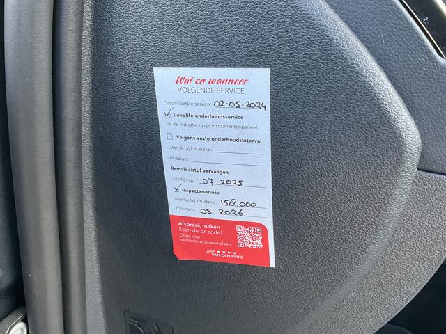 Skoda OCTAVIA Combi 1.5 TSI Au7 Leer Panodak Trekhaak Stoelverw. Carplay Greentech Business Edition Plus