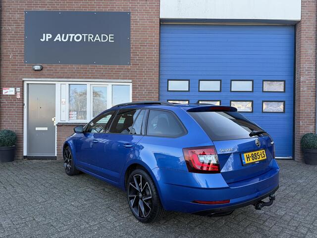 Skoda OCTAVIA Combi 1.5 TSI Sport Business | 2e Eig | NAP | Pano | Clima | Trekhaak