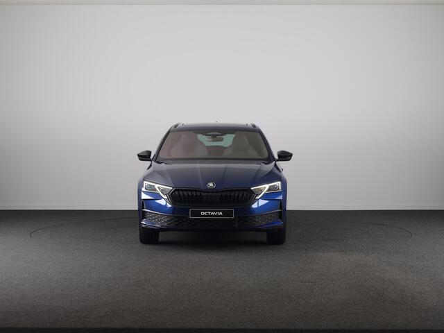 Skoda OCTAVIA Combi 1.5 TSI MHEV Sportline Tour Elektrisch bedienbaar panoramisch schuif/kanteldak | Travel assist | Trekhaak wegklapbaar