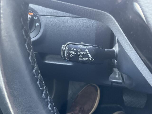 Skoda OCTAVIA Combi 1.6 TDI Automaat 1Eig Carplay Adapt.Cruise Greentech Ambition Business