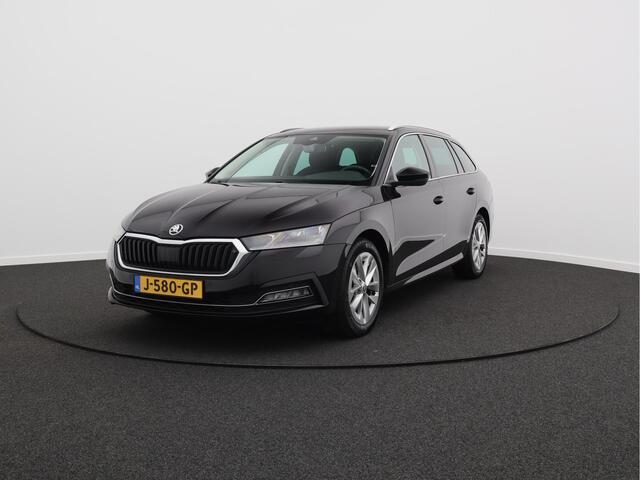 Skoda OCTAVIA Combi 1.5 TSI First Edition/ lage km/ zeer mooi!