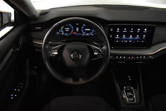 Skoda OCTAVIA Combi TSI iV PHEV 204PK DSG HYBRID BUSINESS NAVI/CARPLAY/PDC STOELVERW