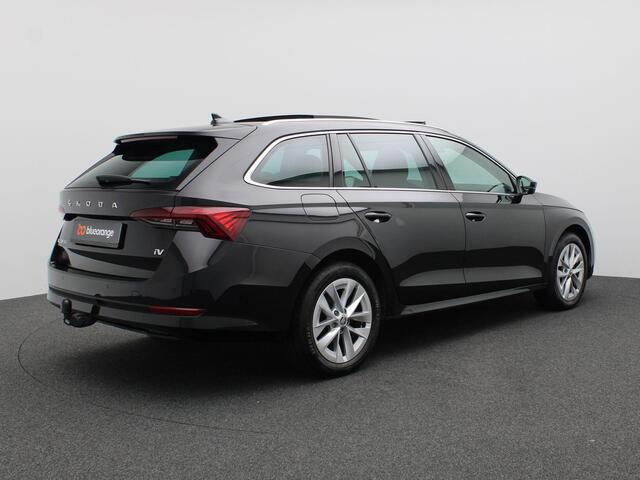 Skoda OCTAVIA Combi 1.4 TSI iV PHEV Business Edition Plus 204PK DSG SOH 92%, Trekhaak, Head-Up Display, Memorystoel, 17" LM Velgen, Voorruitverwarming, Stoel-Stuurverwarming, PDC voor en achter