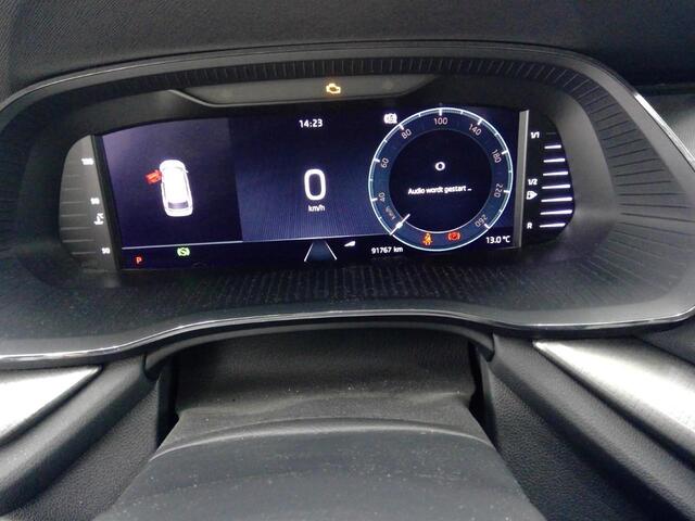 Skoda OCTAVIA Combi 1.0 e-TSI Business Edition Airco ECC Navi Carplay PDC VA DAB+ Full LED Cruise Control