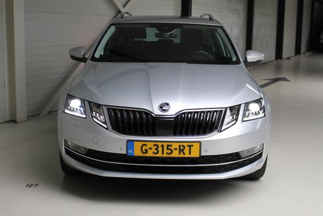 Skoda OCTAVIA Combi 1.0 TSI Greentech Business Edition Plus Navigatie | Leder | Trekhaak | Virtual Cockpit