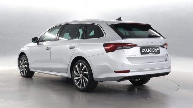 Skoda OCTAVIA Combi 1.5 e-TSI 150pk Business Edition Plus DSG / Stoel+ Stuurverwarming / Cruise control / Navigatie