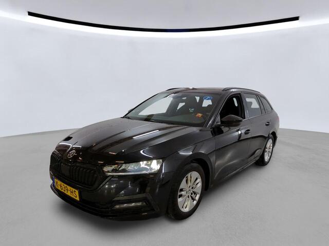 Skoda OCTAVIA Combi 1.0 e-TSI Sport Automaat | TREKHAAK | STUURVERW. |