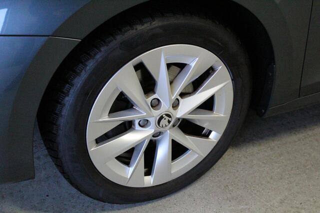 Skoda OCTAVIA Combi 1.0 TSI Business Edition Plus | WEGKL-TRHAAK | SFEER | ACC | 17'LMV | CARPLAY | DAB | STOEL-VERW | PDC |