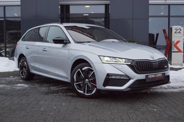 Skoda OCTAVIA Combi 1.4 TSI RS iV 245pk/ Sportstoelen elektr./ ACC/DCC/ Navi/ Head-up/Standverwarming/Camera/AppConnect